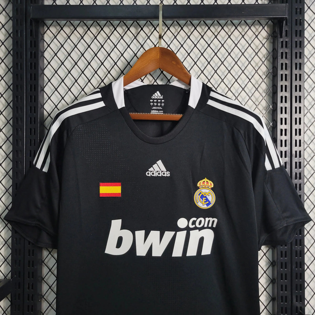 Camisa Real Madrid Retrô Away 2008/09 - Torcedor Masculina Preta - Netmantos